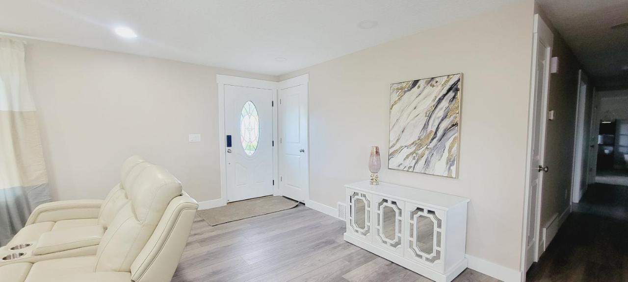 جنوب جوردان 3 Bed 2 Bath Full Accessible Townhome In Heart Of Slc المظهر الخارجي الصورة